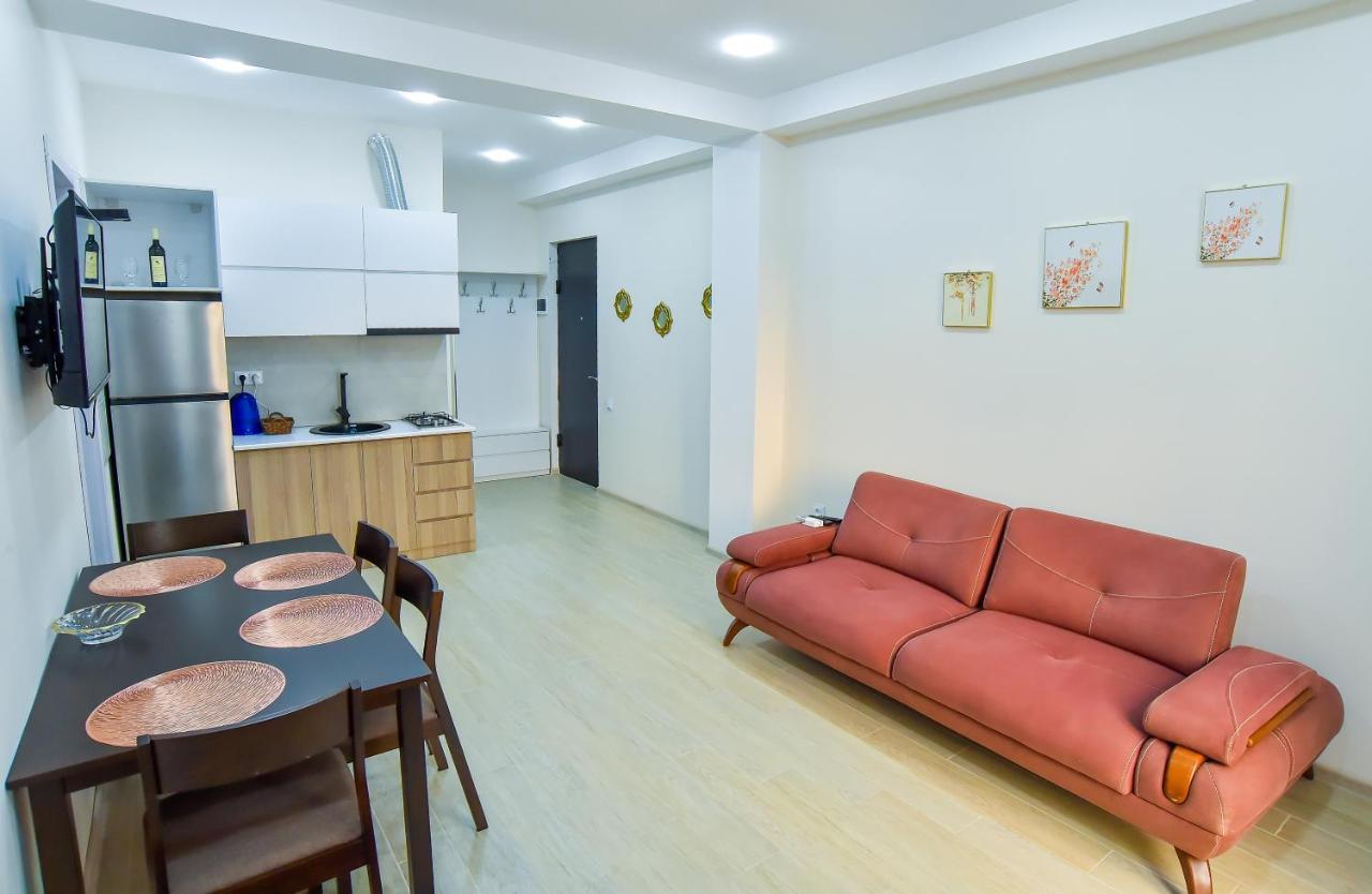 Valkhida'S Apartment Kutaisi Dış mekan fotoğraf